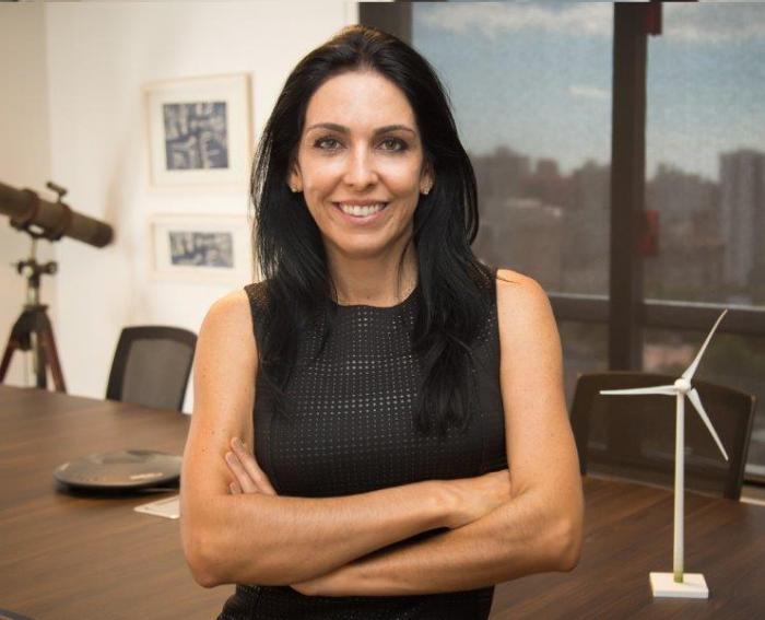 Daniela Cardeal &eacute; engenheira civil