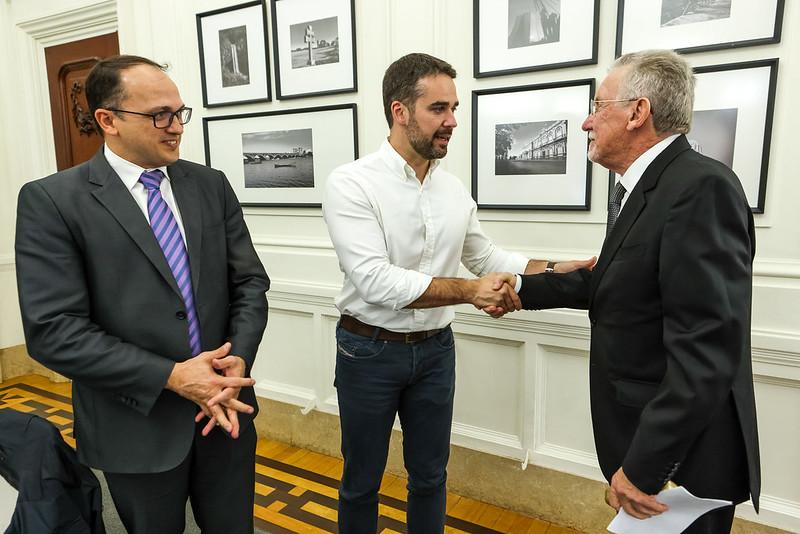 Jatene, Leite e Oppermann: mudan&ccedil;a no comando do IPE-Sa&uacute;de