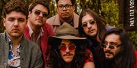 A banda surgiu em 2013 tocando covers, se  dissolveu em 2015, voltando à ativa em 2019, focando na criação de composições originais