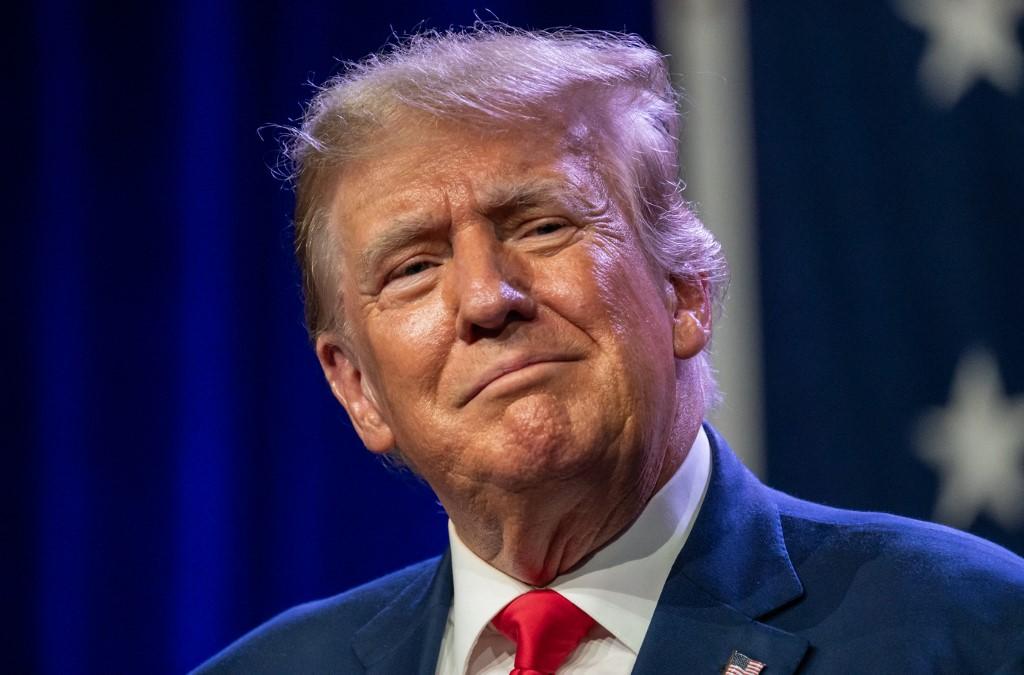 Donald Trump &eacute; julgado por suposta conspira&ccedil;&atilde;o para alterar o resultado das elei&ccedil;&otilde;es de 2020