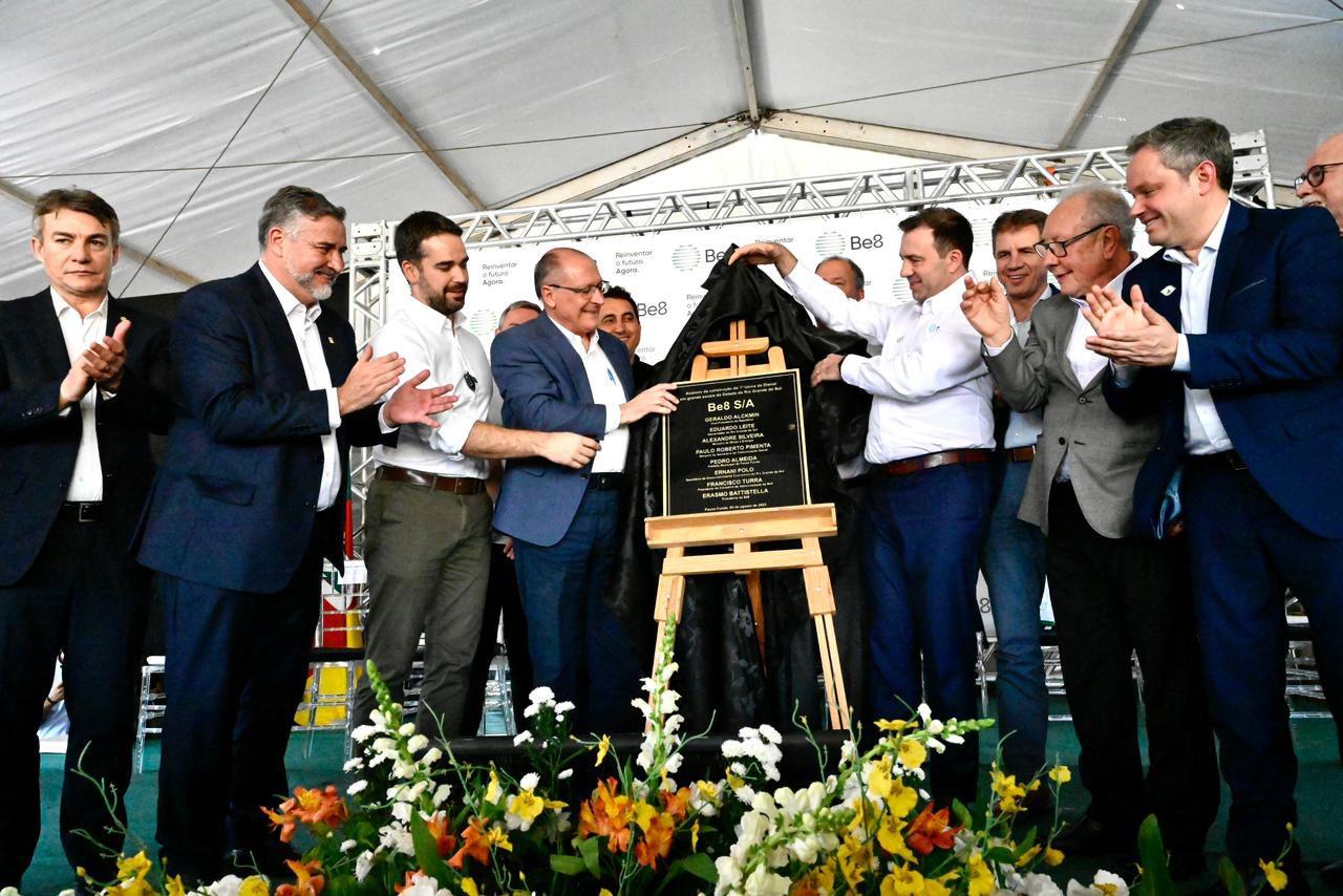 Demais lideran&ccedil;as pol&iacute;ticas tamb&eacute;m participaram da inaugura&ccedil;&atilde;o