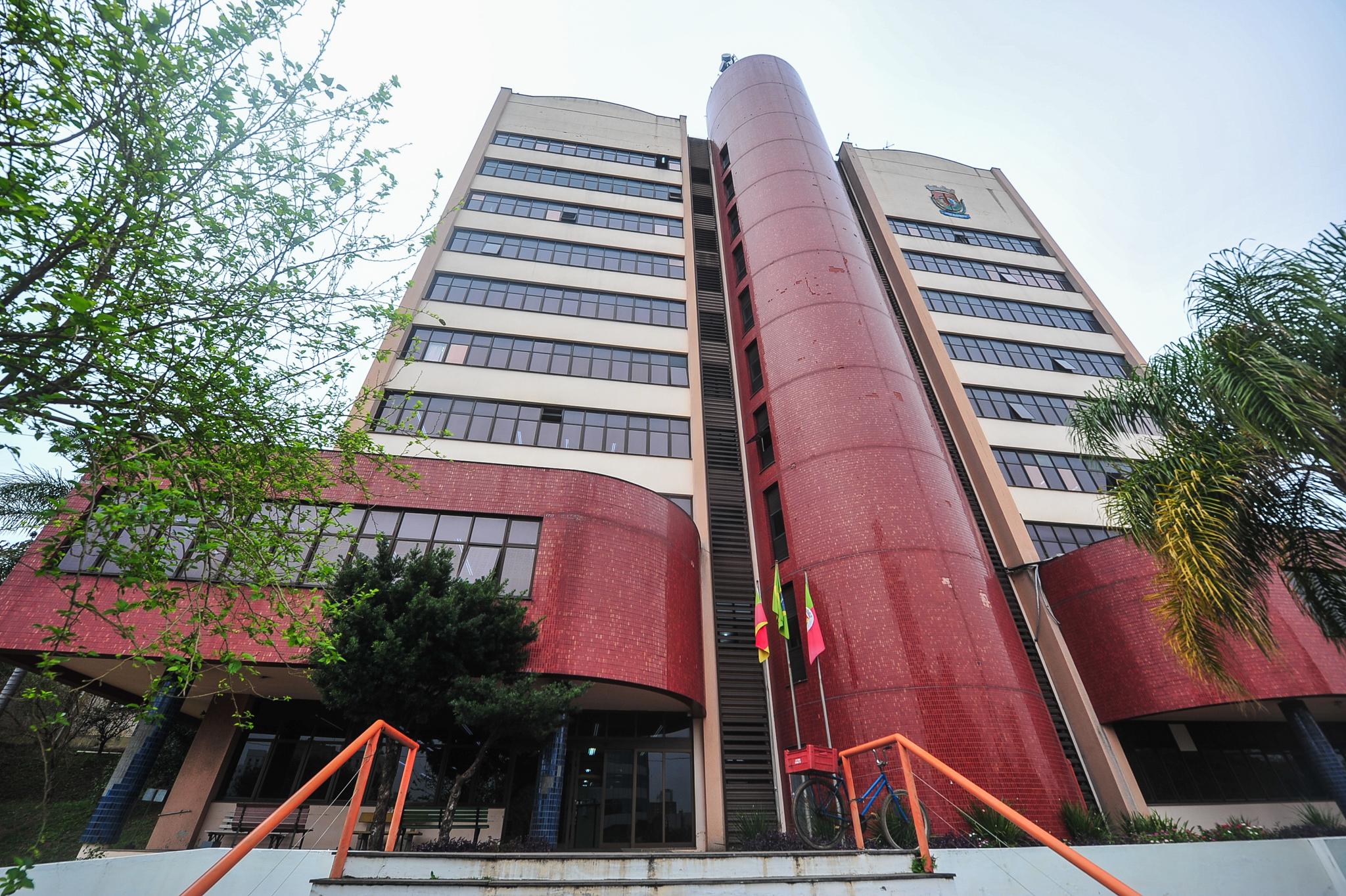 Parlamentares hamburguenses buscam uni&atilde;o em uma frente e MDB aguarda Feltes