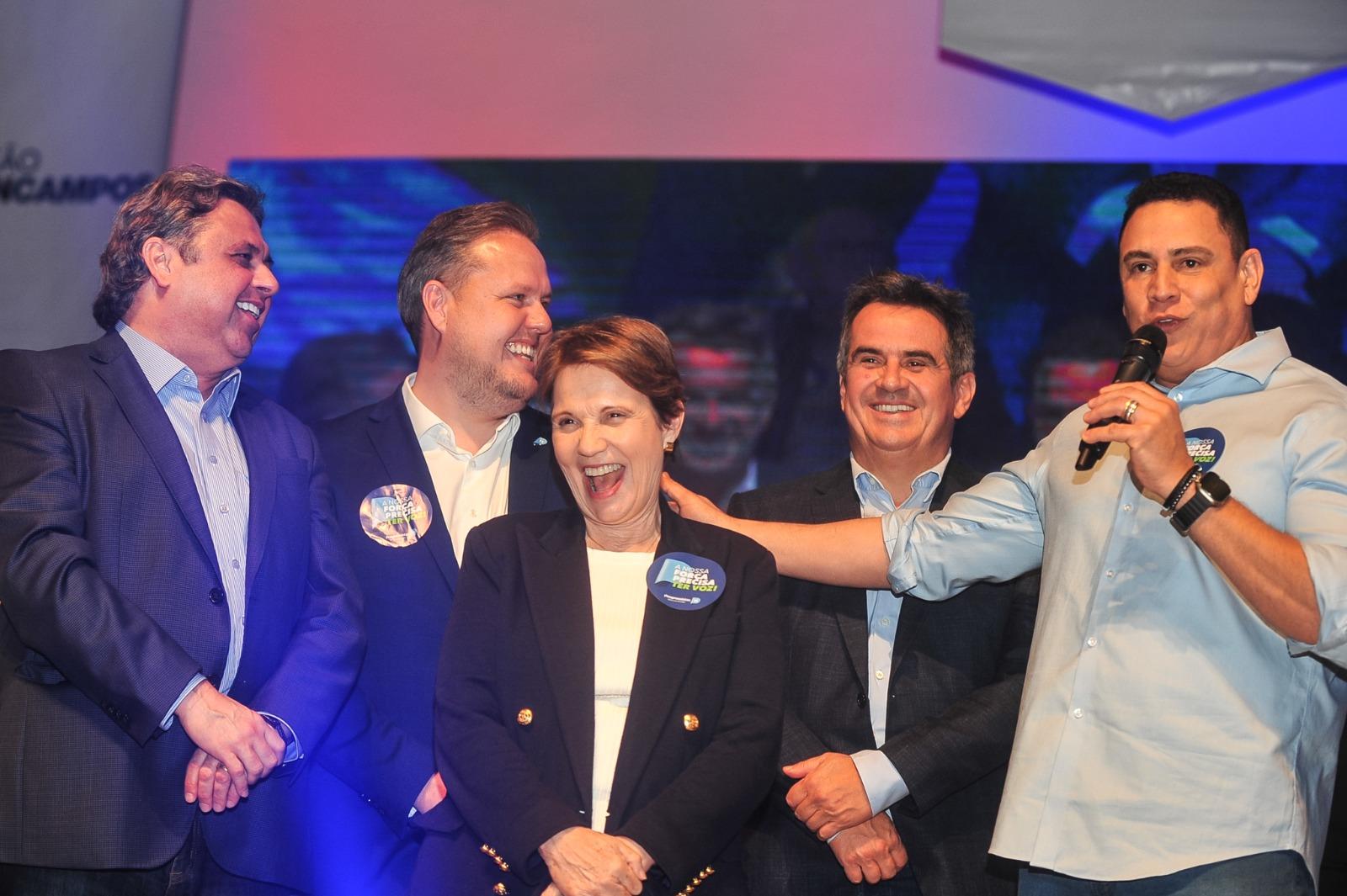 Julio Arcoverde (PI), Covatti Filho (RS), Tereza Cristina (MS), Ciro Nogueira (PI) e Da Vitoria (ES)  na conven&ccedil;&atilde;o do PP ga&uacute;cho