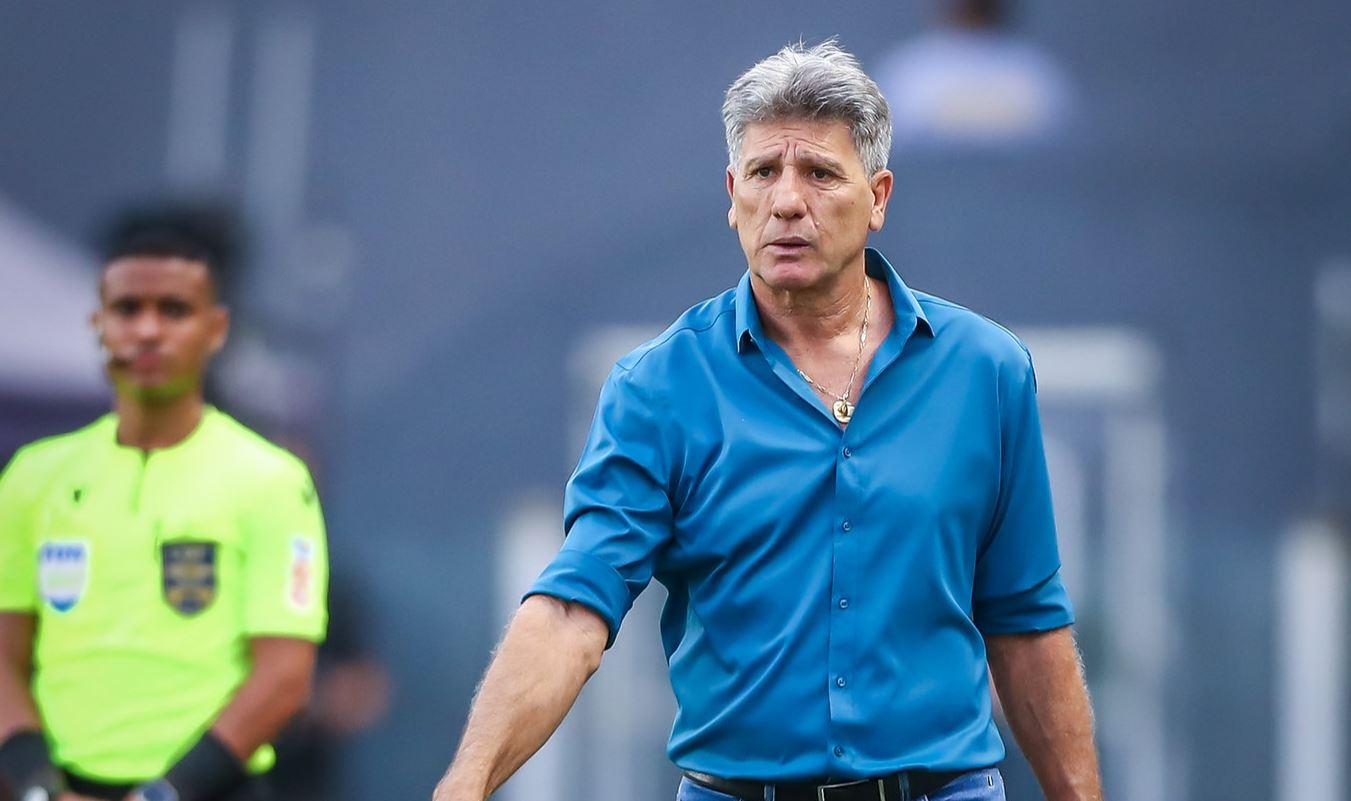 Treinador lamentou expuls&atilde;o de Reinaldo