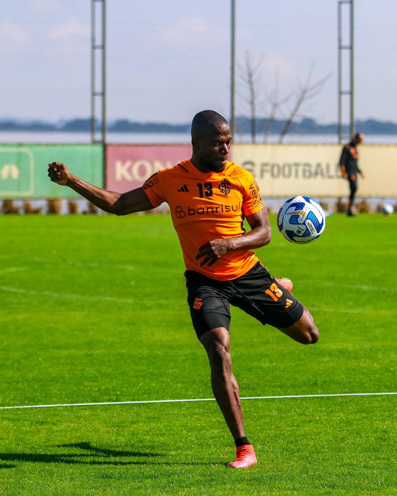 Inter faz treino fechado em prepara&ccedil;&atilde;o para jogo contra o Bol&iacute;var 