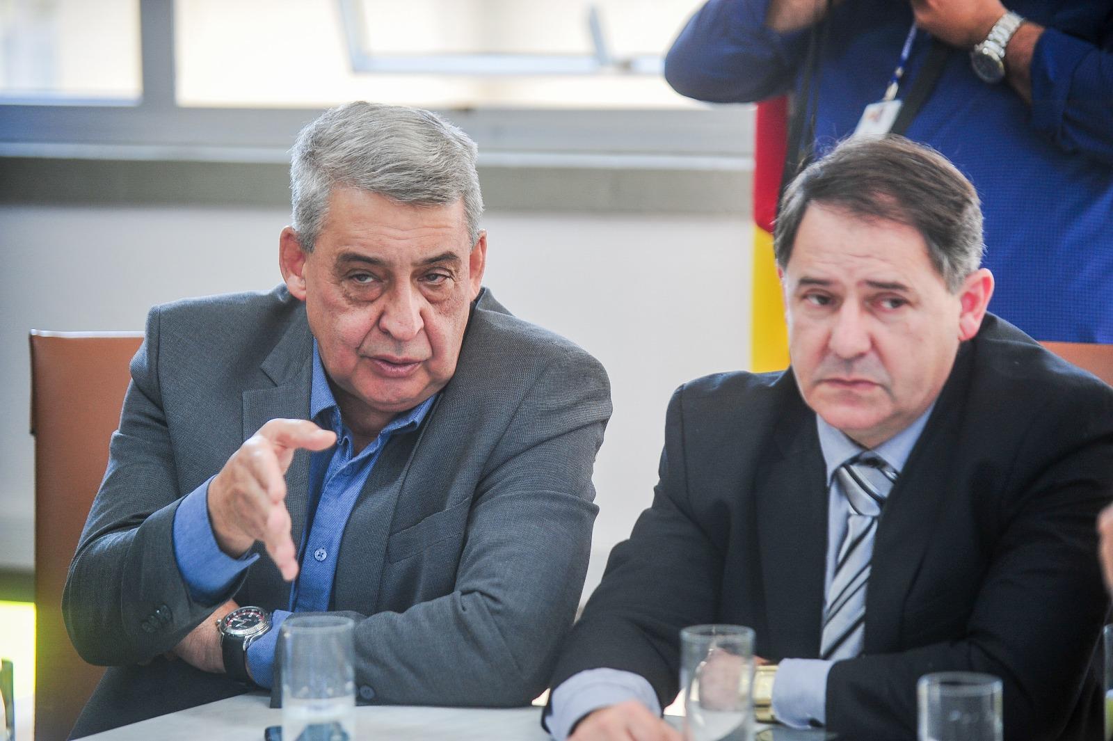 Prefeito criticou condu&ccedil;&atilde;o da vereadora Mari Pimentel em CPI da Educa&ccedil;&atilde;o