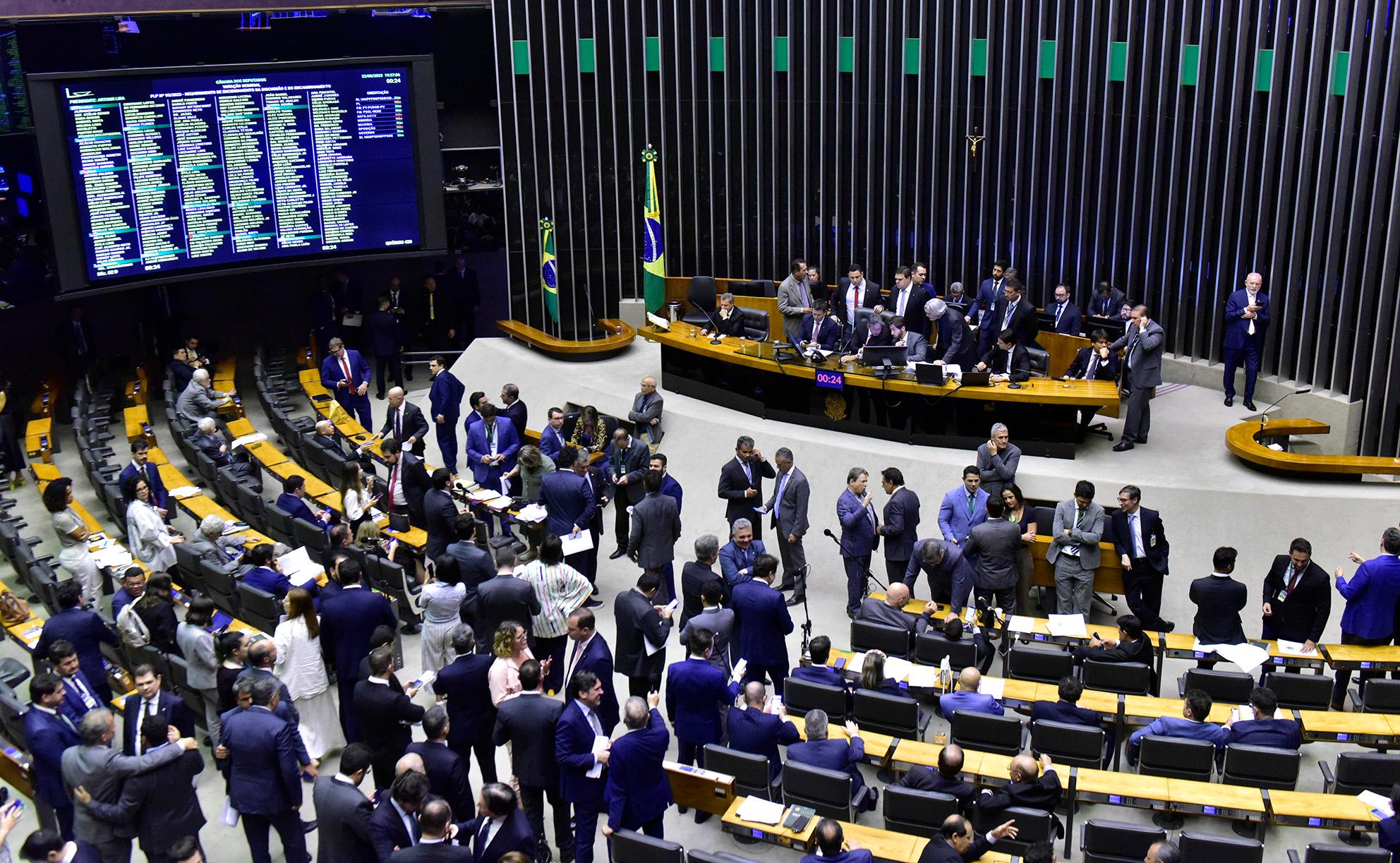 C&acirc;mara aprova o novo arcabou&ccedil;o fiscal 
