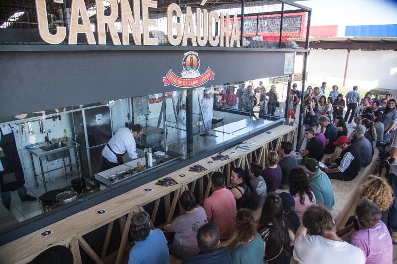 Projeto apresenta cortes tradicionais prepara receitas durante todos os dias