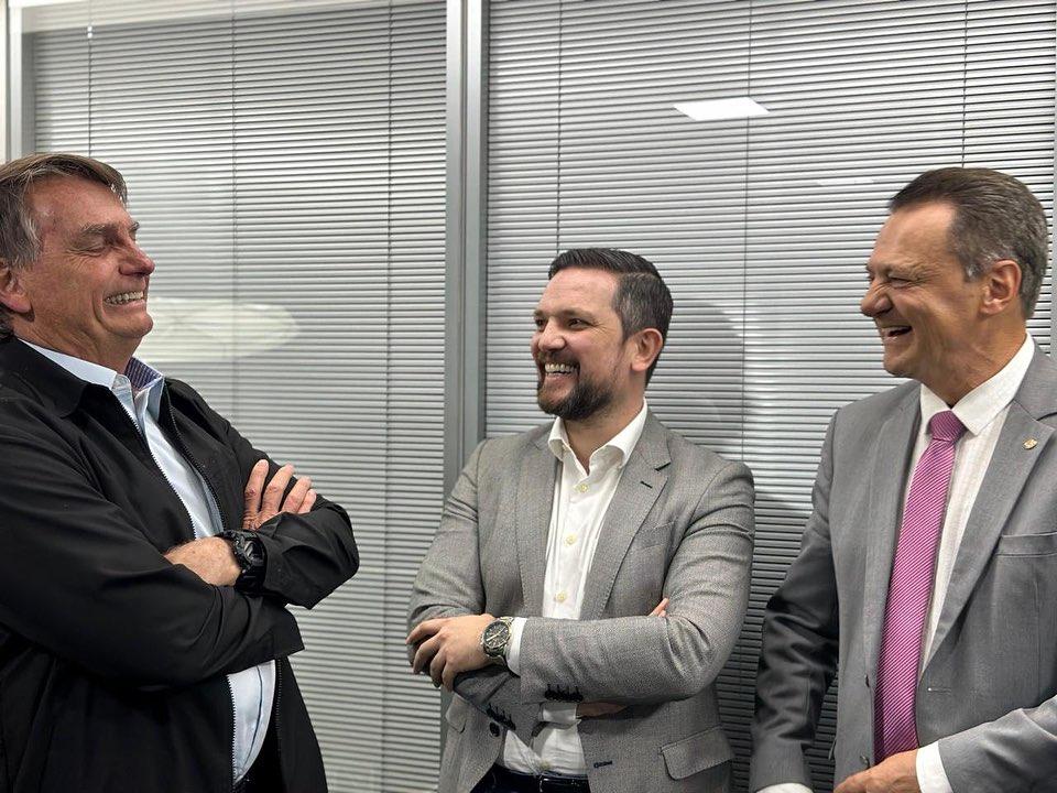 No dia 8 de agosto, PL publicou fotos de encontro de Pascoal com Bolsonaro