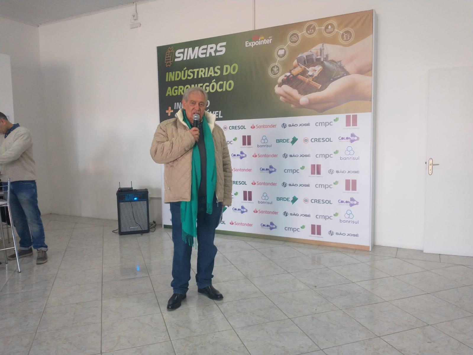 Presidente do Simers, Cl&aacute;udio Bier, durante a apresenta&ccedil;&atilde;o do projeto do Fundopem da Irriga&ccedil;&atilde;o, na 46&ordf; Expointer