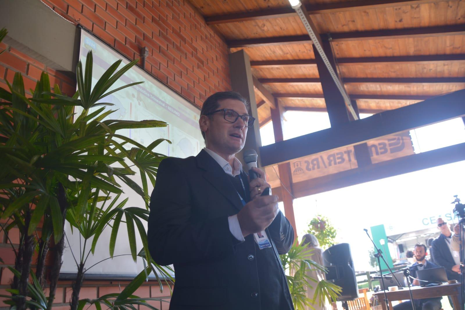 Claudinei Baldissera diz que a preocupa&ccedil;&atilde;o dos produtores estar&aacute; focada no manejo fitossanit&aacute;rio