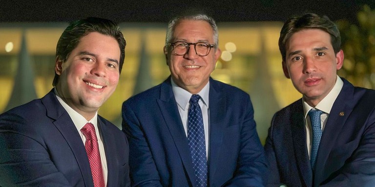 André Fufuca (à esquerda) e Silvio Costa Filho (à direita) André Fufuca (à esquerda) e Silvio Costa Filho (à direita)