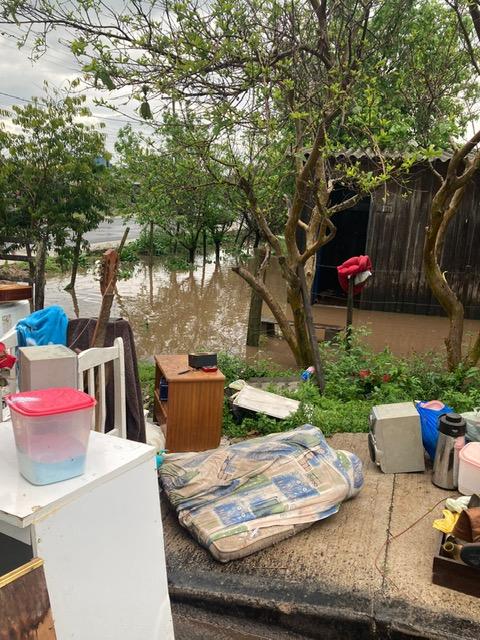 Ibirapuit&atilde; transborda em Alegrete