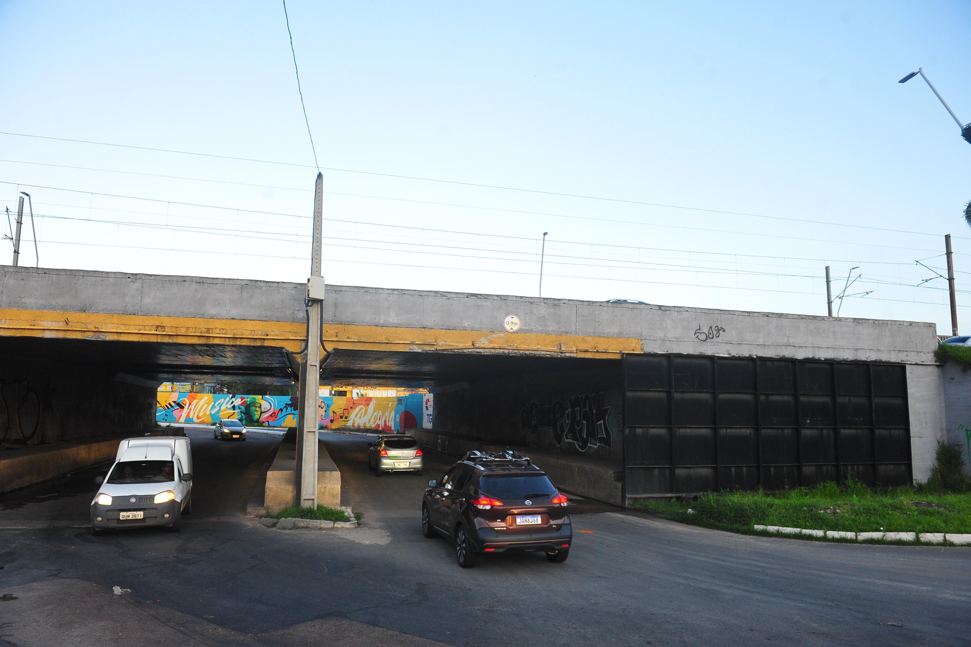 Marca se manteve est&aacute;vel em 2,40 metros nesta sexta