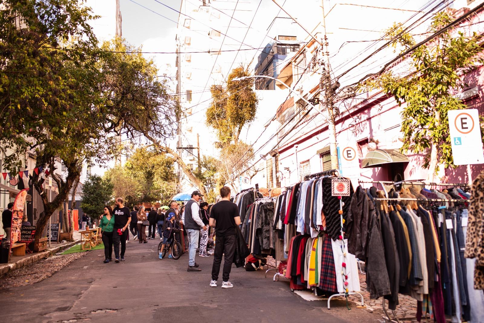 Brick de Desapegos estar&aacute; no Bom Fim neste domingo, com 50 expositoras de moda
