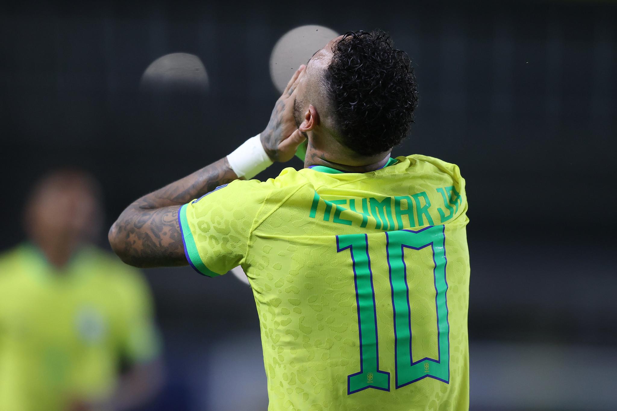 Camisa 10 chegou aos 79 gols pelo Brasil