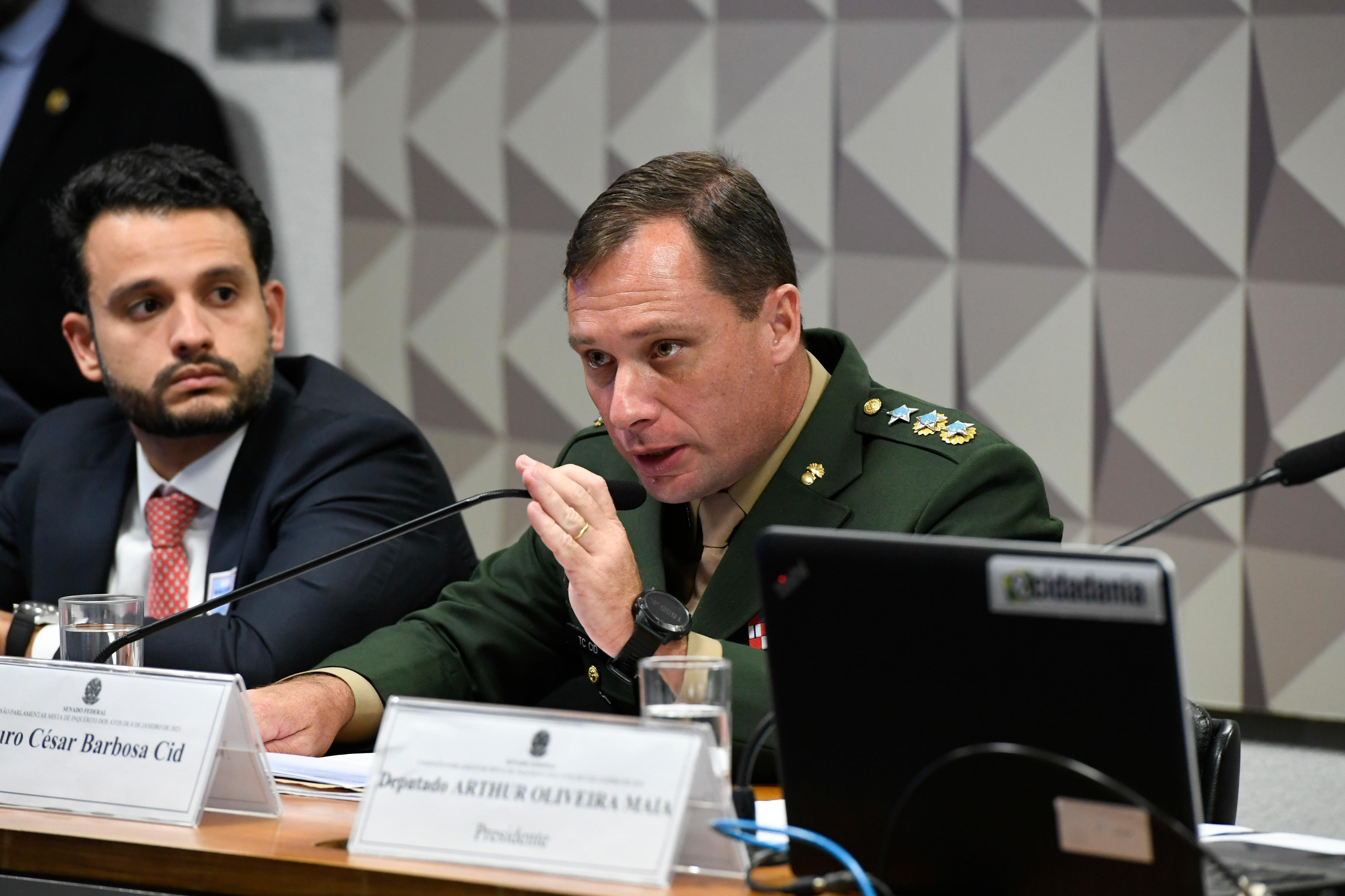 Ex-ajudante de ordens de Jair Bolsonaro foi liberto 