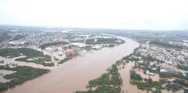Enchente na bacia do Taquari atingiu cidades e meio rural