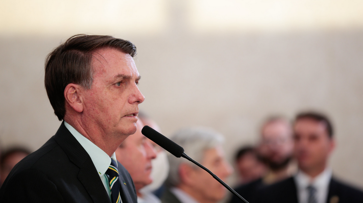 Ex-presidente responde a outros processos