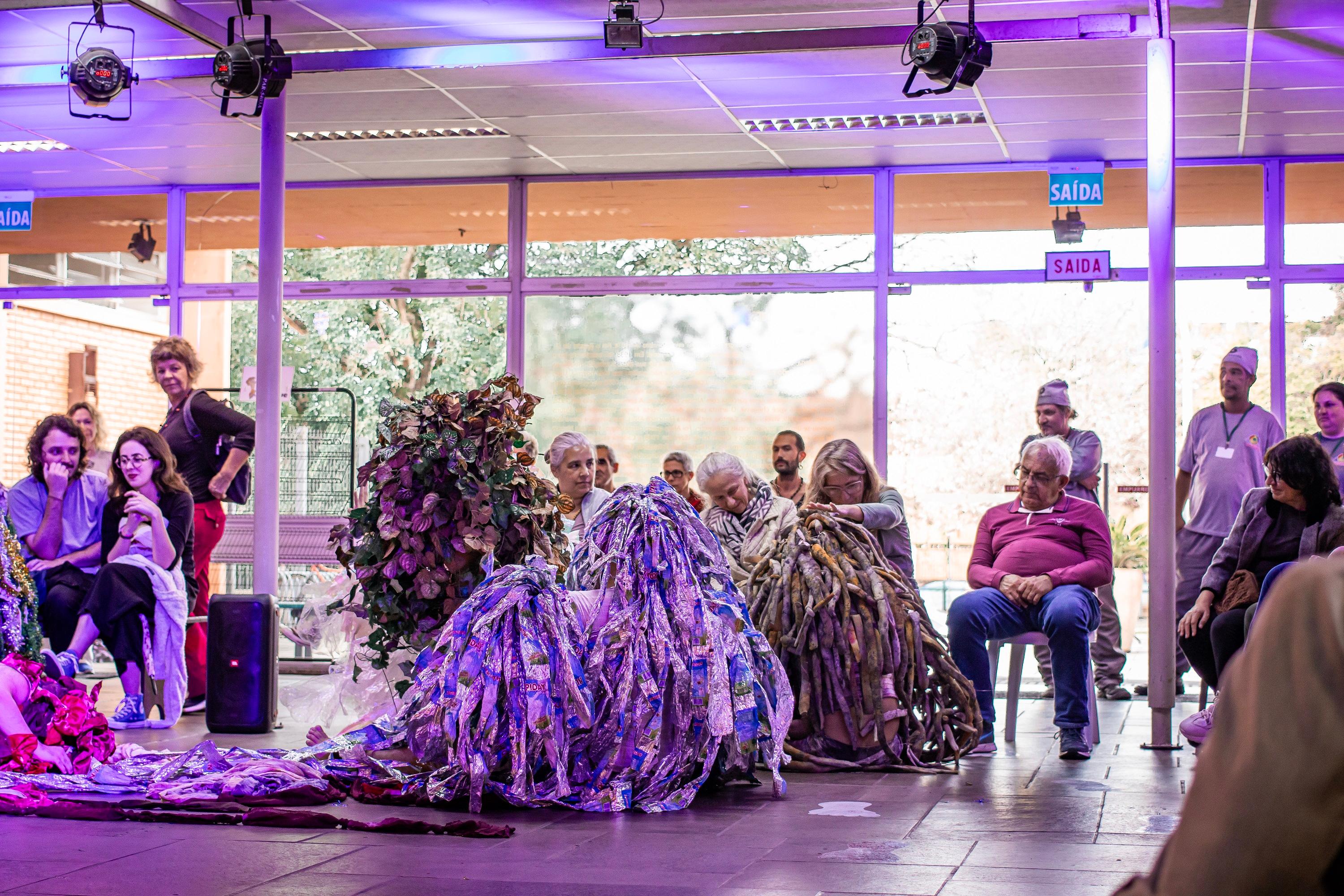 Espet&aacute;culo "Muximba"  foi apresentado no Sagu&atilde;o do Centro Municipal de Cultura, Arte e Lazer Lupic&iacute;nio Rodrigues
