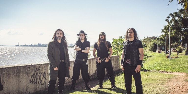 Atualmente contando com o novo guitarrista, Daniel Cardoso, o Rage In My Eyes prossegue criando novas composições, visando levar seu Heavy Metal Milongueiro a novos patamares Atualmente contando com o novo guitarrista, Daniel Cardoso, o Rage In My Eyes prossegue criando novas composições, visando levar seu Heavy Metal Milongueiro a novos patamares