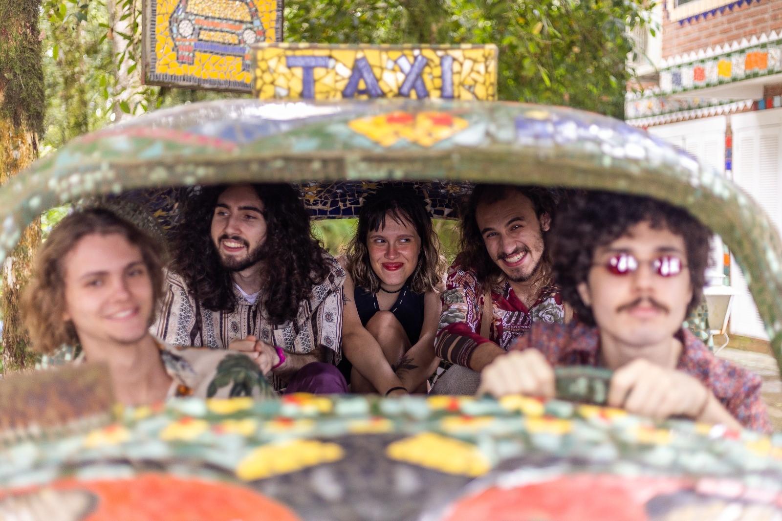 Trabalho representa o amadurecimento do quinteto, que vinha conceituando-o desde 2019