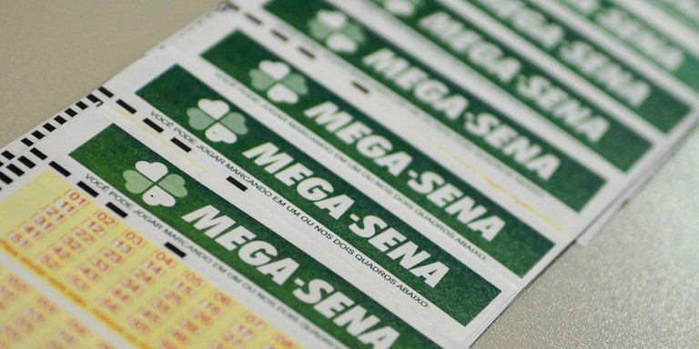 Mega-Sena acumula novamente Mega-Sena acumula novamente