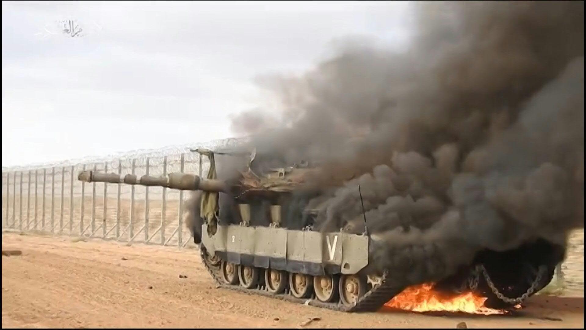 Pelo menos 22 pessoas morreram na ofensiva do Hamas