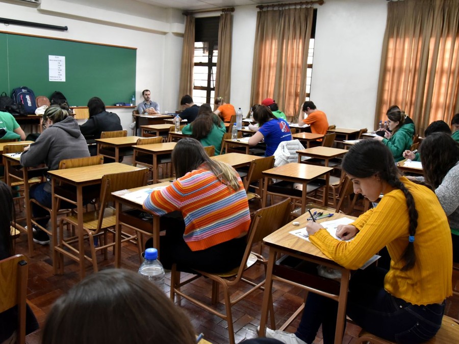 Formação profissional do aluno busca instigar uma visão crítica e inovadora Formação profissional do aluno busca instigar uma visão crítica e inovadora