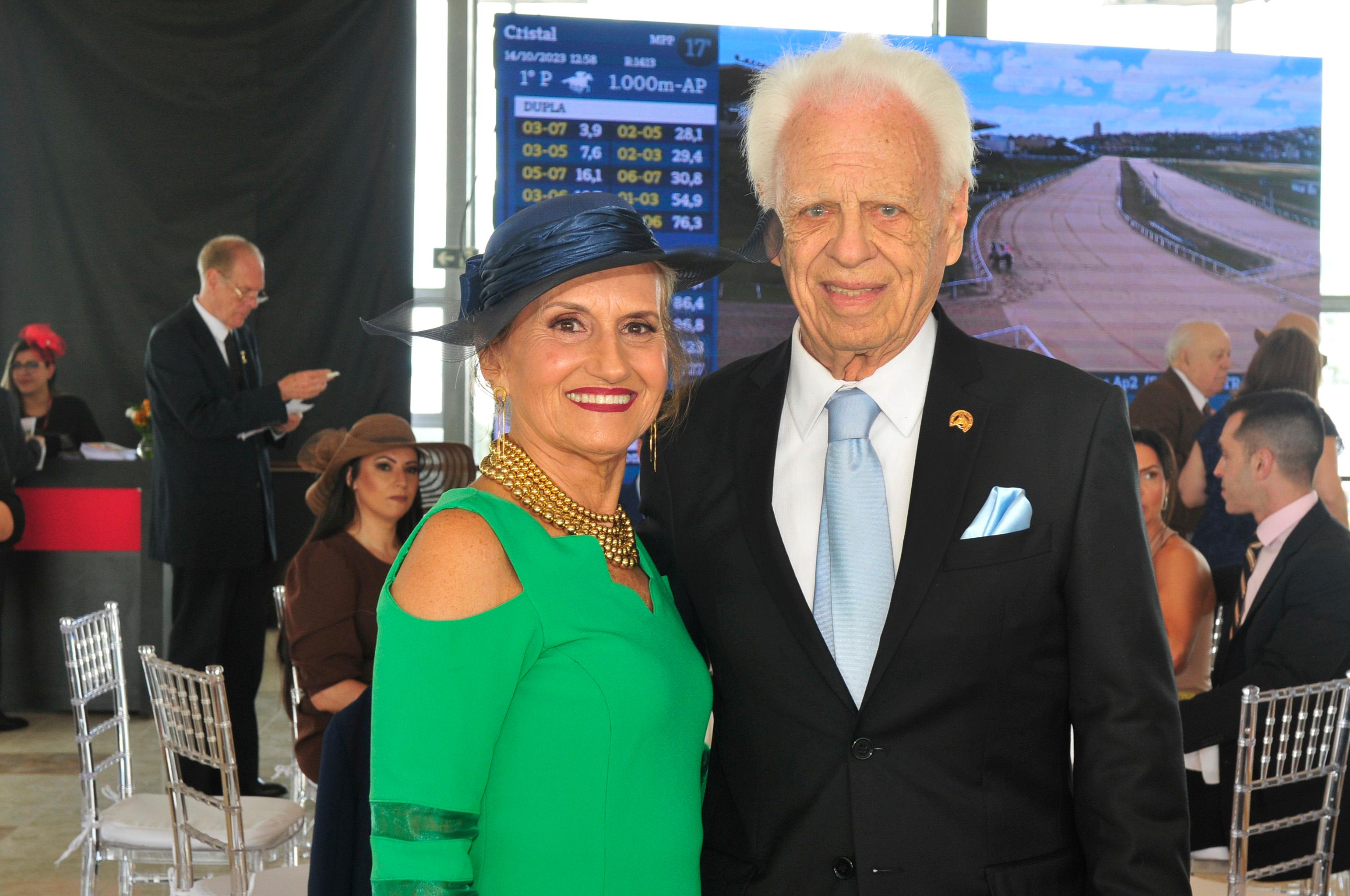 Casal-presidente do Jockey Club, Maria Lucia e Deuclides Gudolle
