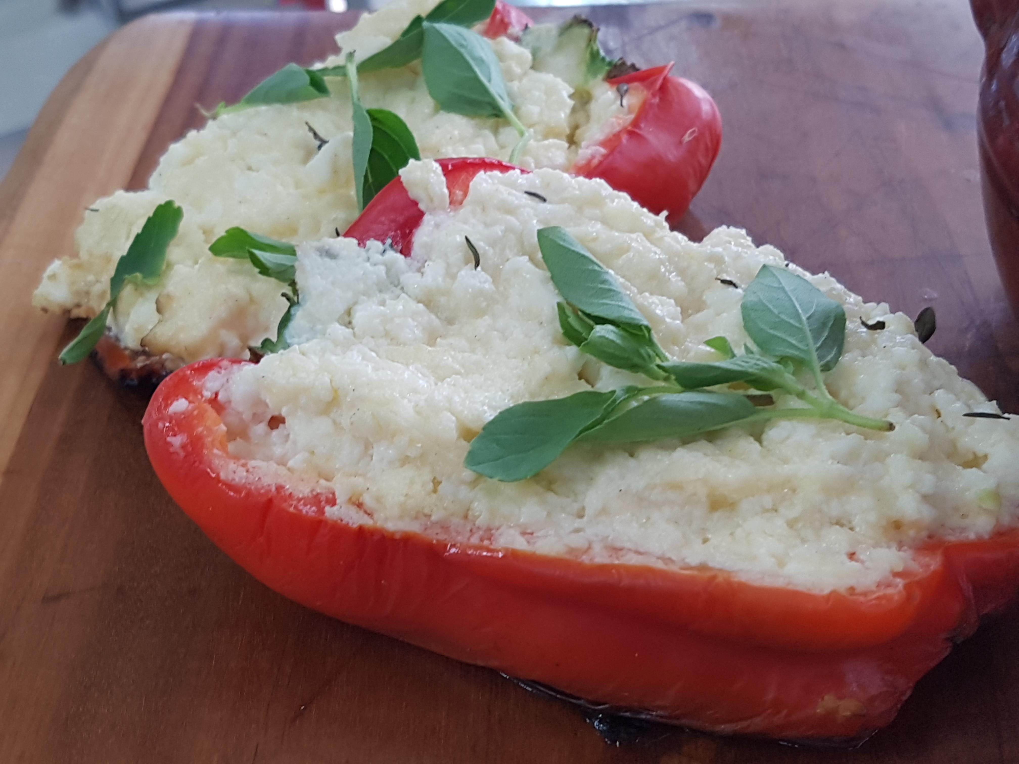 Piment&atilde;o recheado tem preparo simples e permite diversificar os recheios