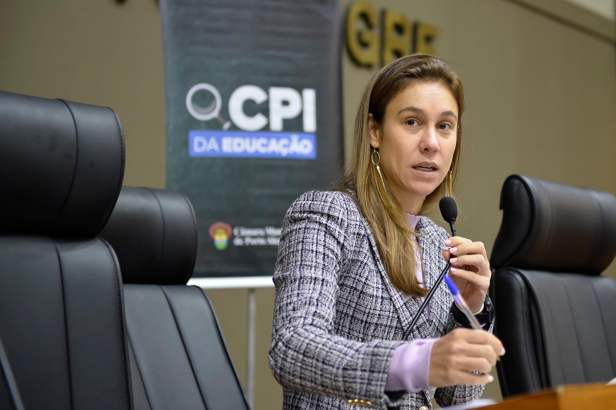 Vereadores tamb&eacute;m devem realizar a oitiva da ex-secret&aacute;ria adjunta, Claudia Pinheiro