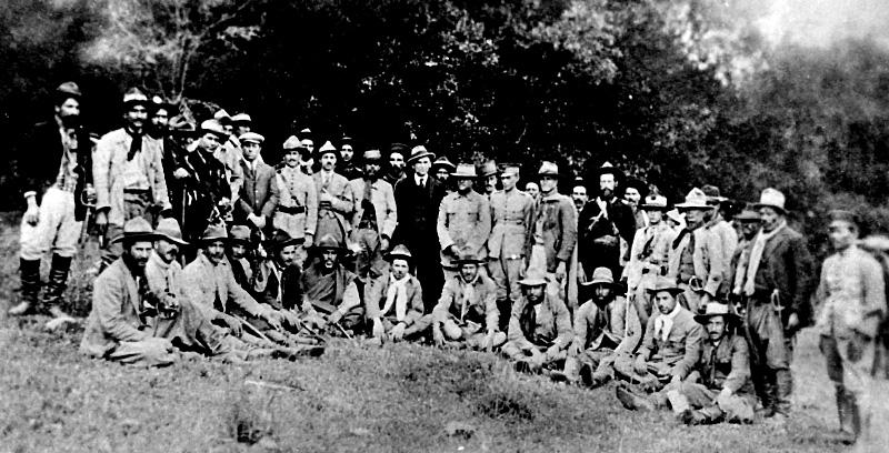 General Honorio Lemos e seu estado maior no Caver&aacute;.