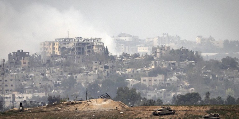 Gaza é bombardeada diariamente Gaza é bombardeada diariamente