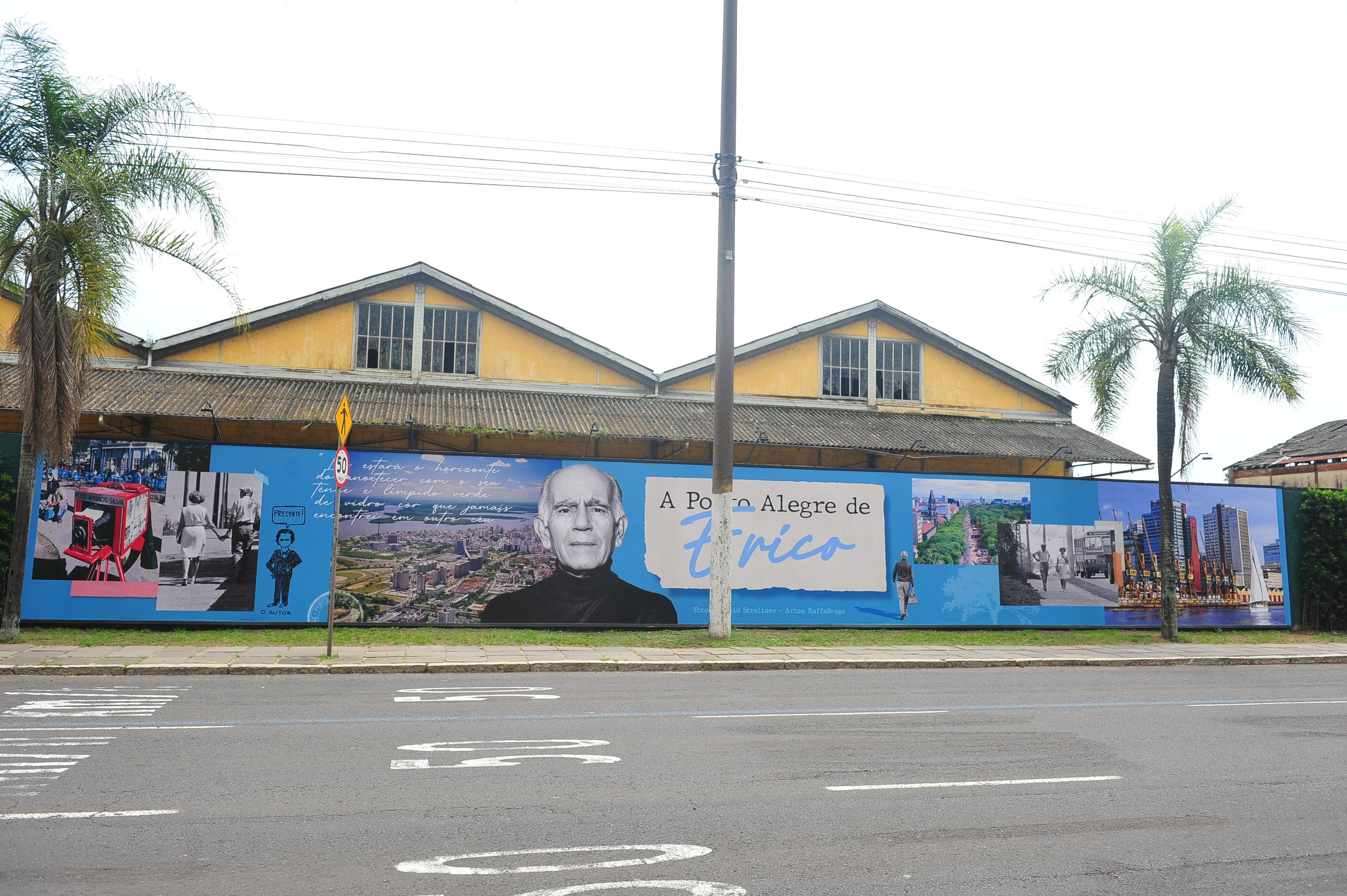 Obra em homenagem ao escritor ficar&aacute; exposta por quatro meses no local