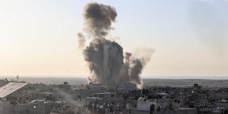 Conflito entre Israel e Hamas já matou cerca de 8,3 mil palestinos e 1,4 mil israelenses Conflito entre Israel e Hamas já matou cerca de 8,3 mil palestinos e 1,4 mil israelenses