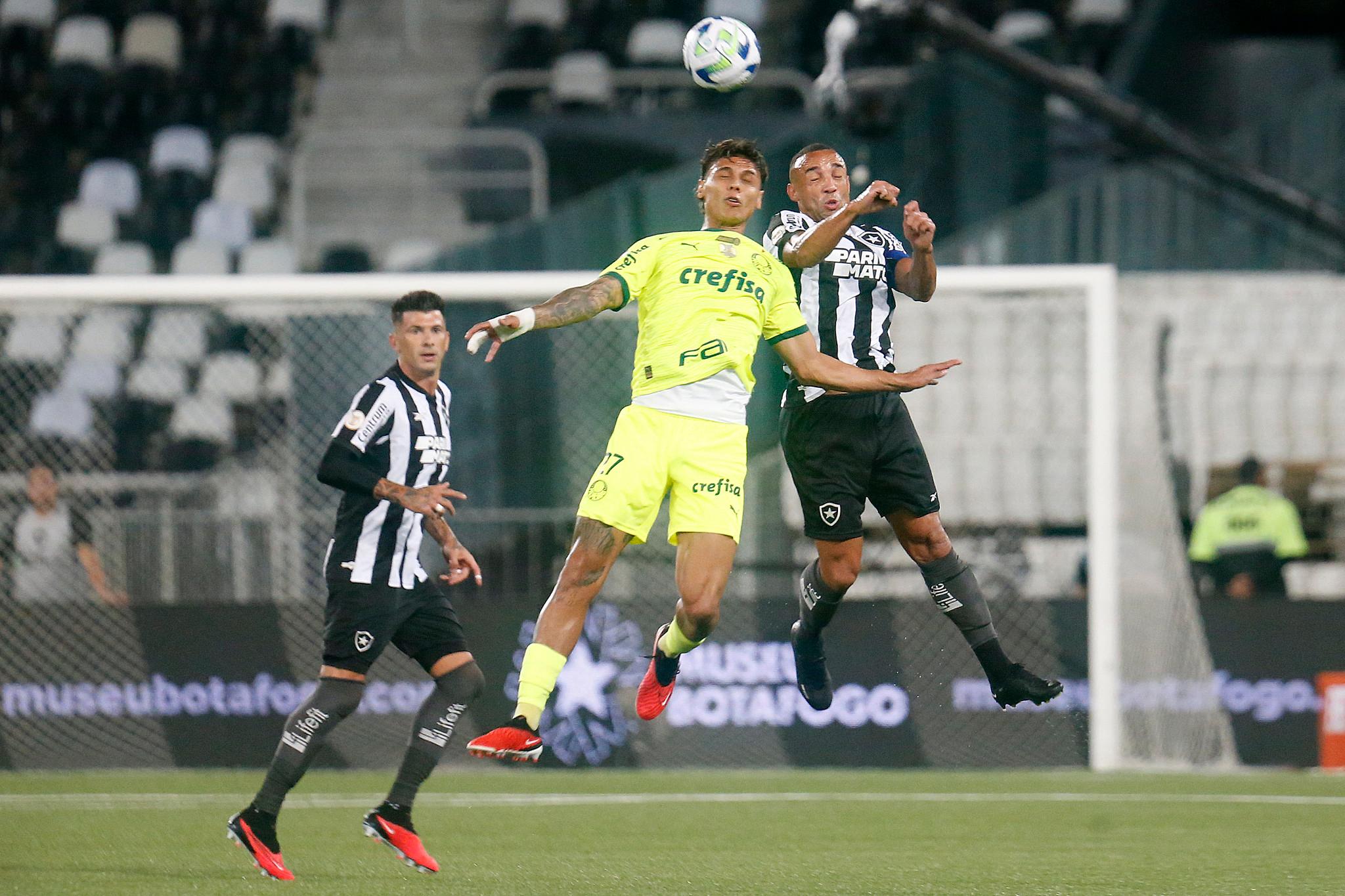 Palmeiras venceu Botafogo por 4 a 3