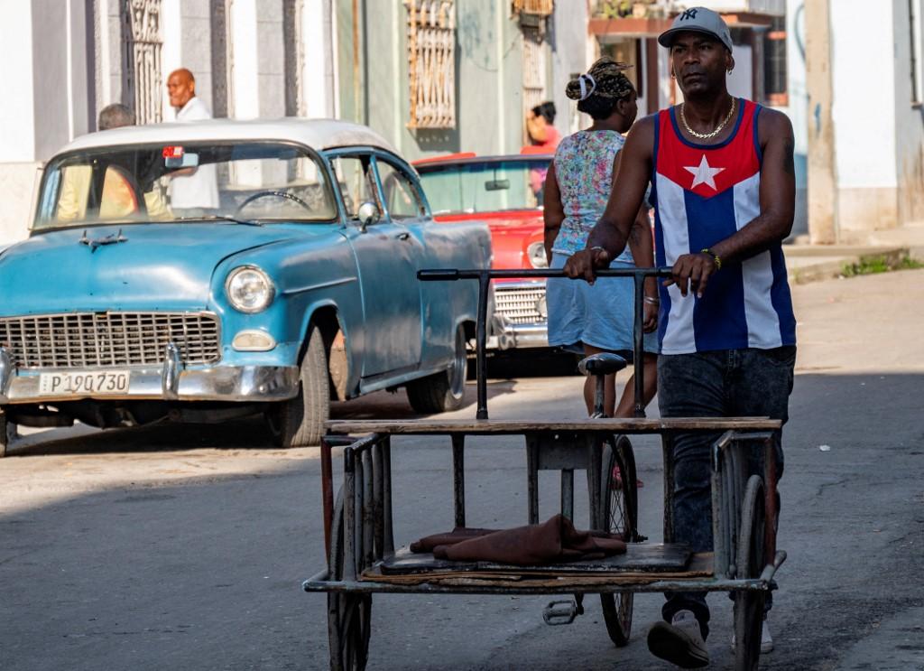 Assembleia Geral da ONU aprova fim do embargo dos EUA contra Cuba