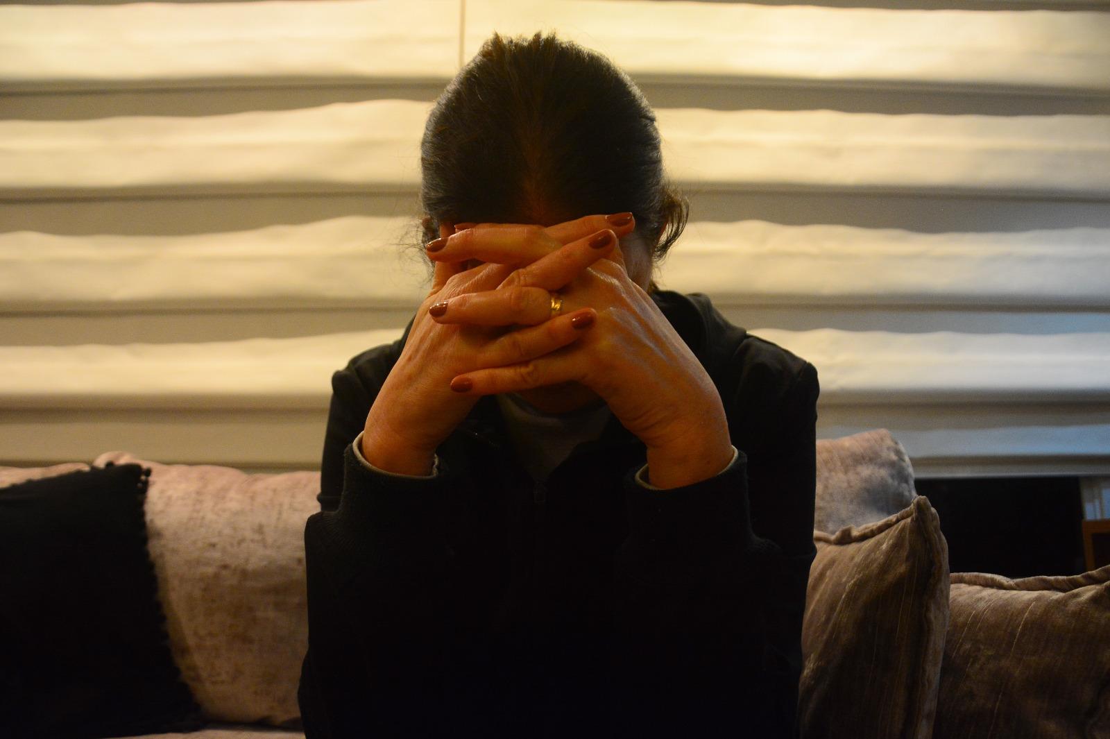 Mulheres t&ecirc;m duplas ou triplas jornadas di&aacute;rias sem op&ccedil;&atilde;o de escolha e sem reconhecimento