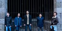 Na busca do som autoral, a banda vem moldando o seu estilo desde 2010, tendo se apresentado em diversas cidades gaúchas