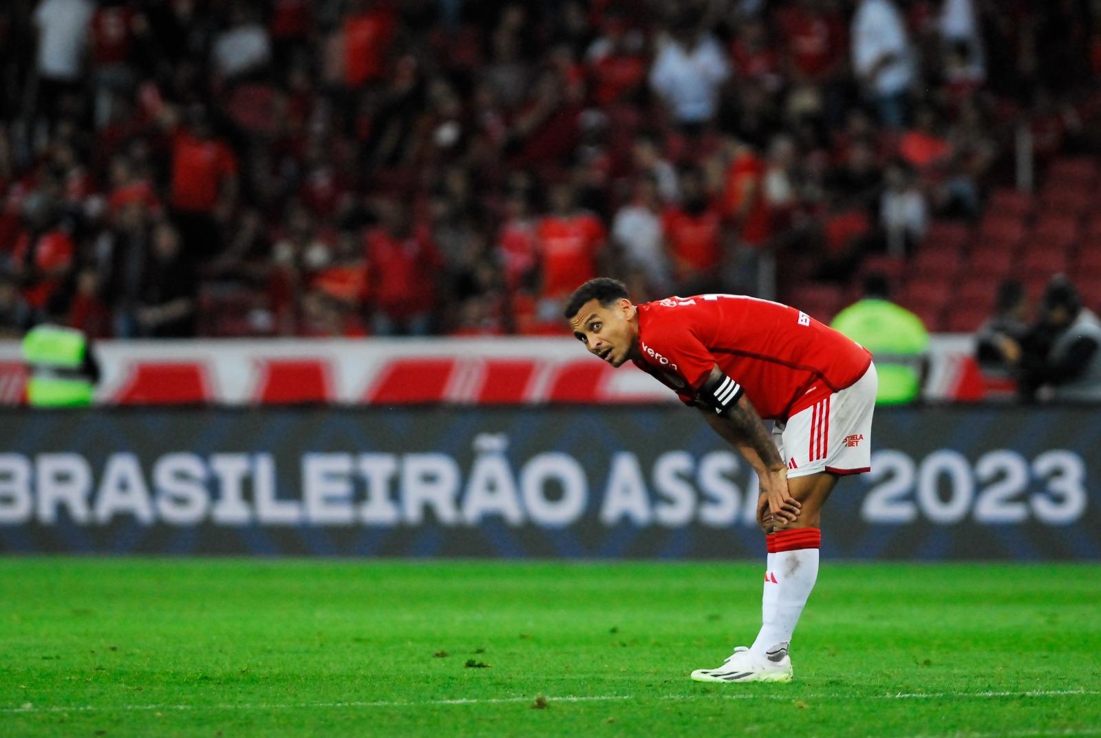 Alan Patrick n&atilde;o conseguiu repetir recentes grandes atua&ccedil;&otilde;es