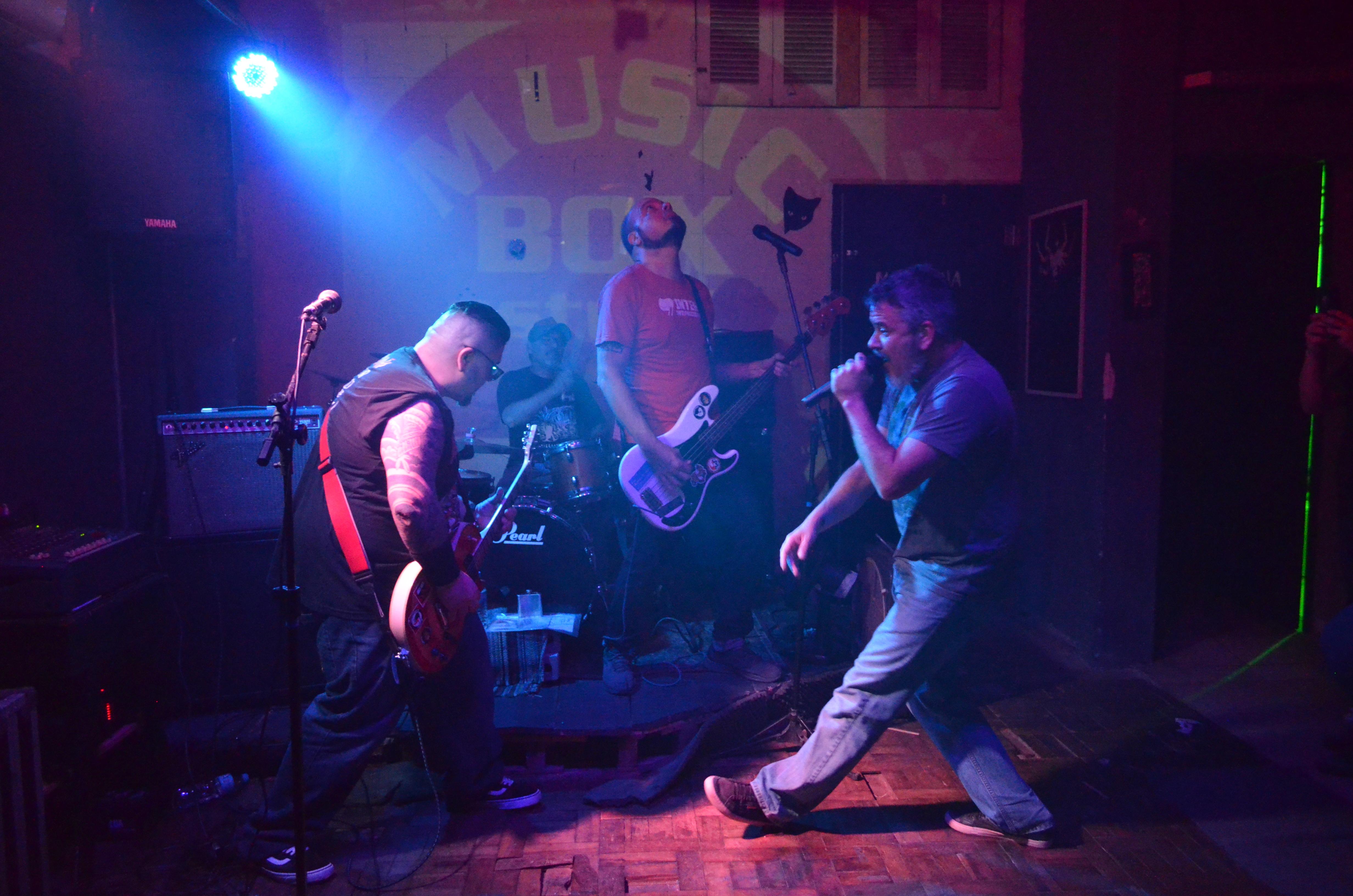 A Psicopatos faz fazem um Hardcore que eles consideram virulento, motivado por amizade, divers&atilde;o e filosofia, influenciados por Dead Kennedys e C&oacute;lera