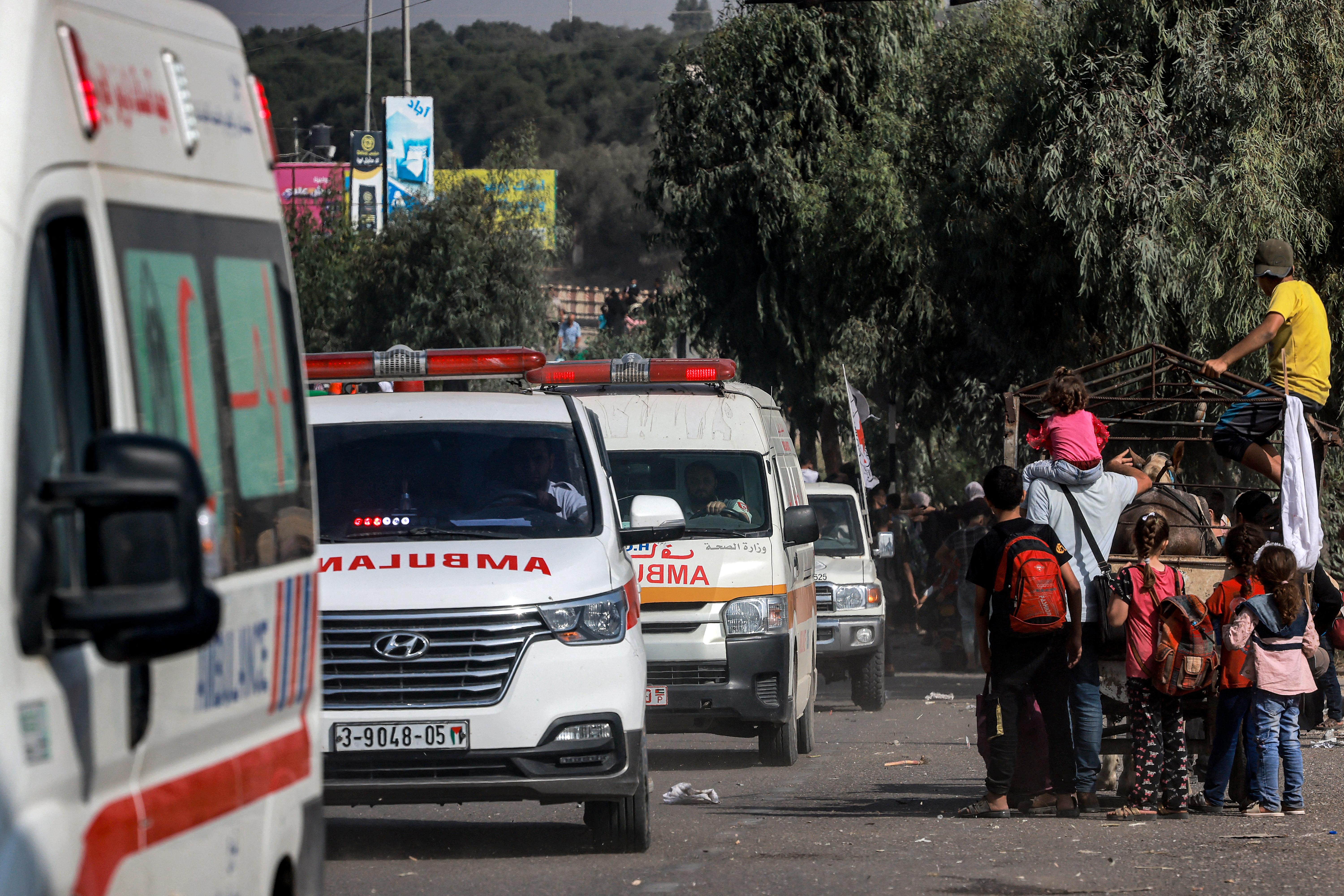 "Pr&eacute;-requisito para brasileiros sa&iacute;rem &eacute; passagem de ambul&acirc;ncia", avisa embaixador do Brasil 
