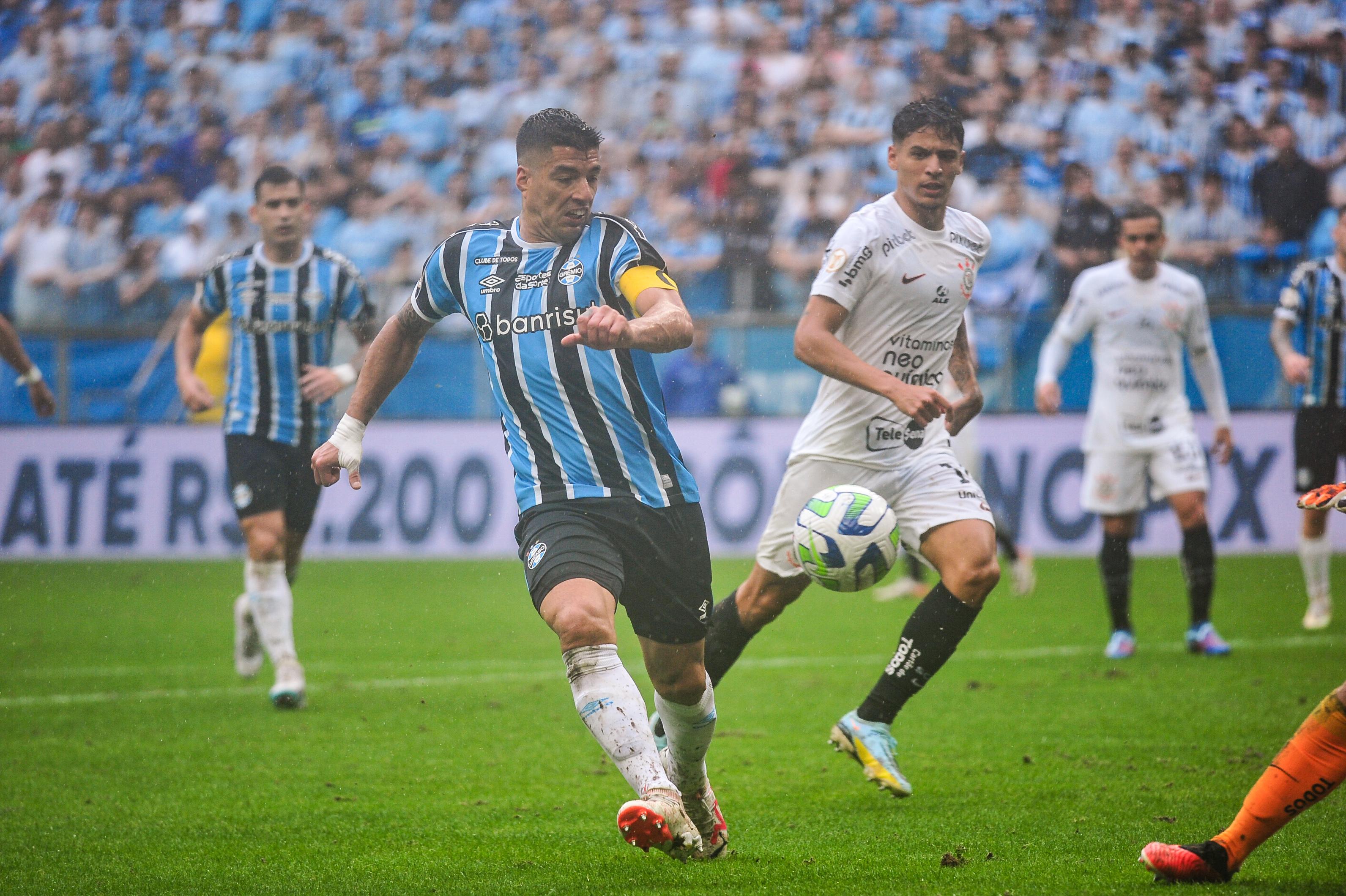 Gr&ecirc;mio enfrenta o Corinthians na Arena do Gr&ecirc;mio neste domingo