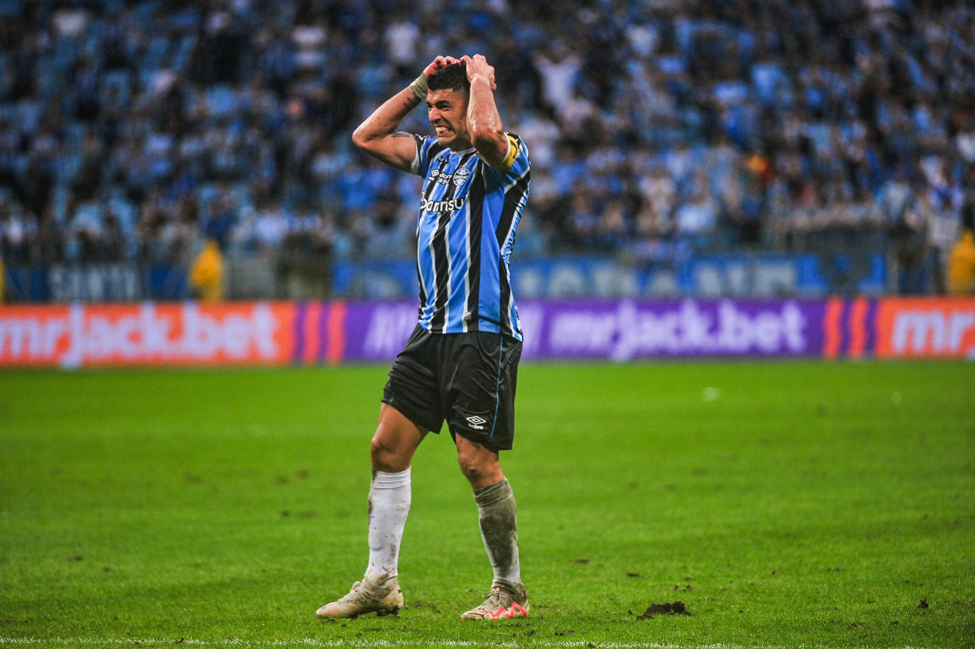 Gr&ecirc;mio perdeu por 1 a o neste domingo