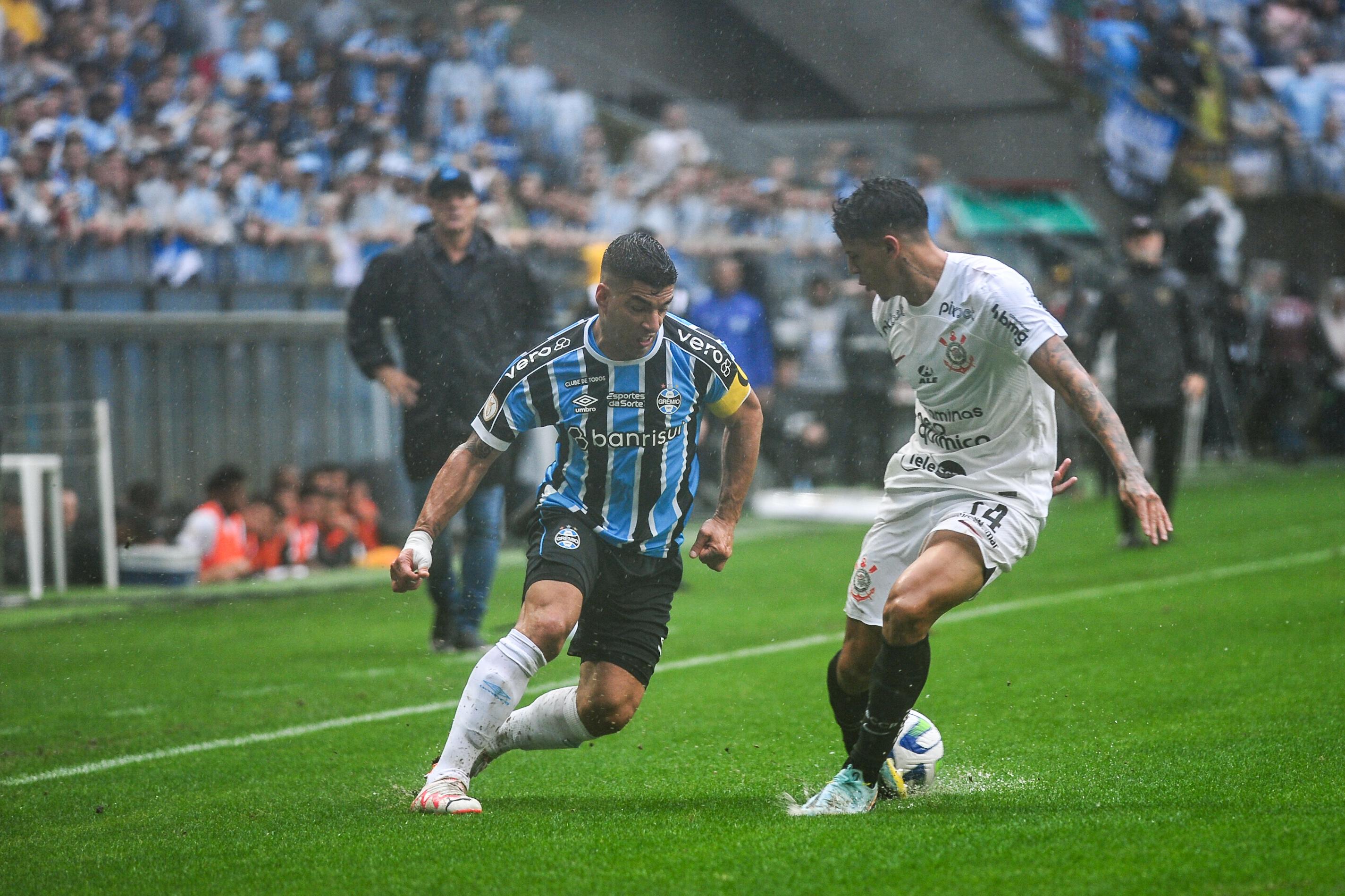 Wilson Seneme entende que Jo&atilde;o Pedro cometeu infra&ccedil;&atilde;o em Matheus Bidu