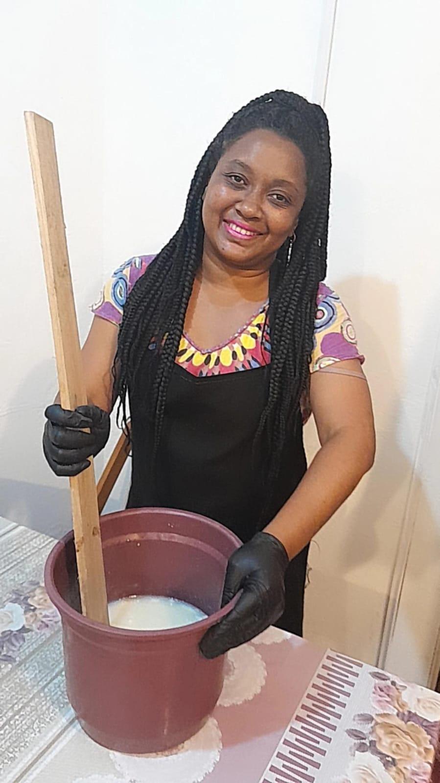 Tatiane Oliveira Morais trabalha para capacitar e desenvolver comunidade