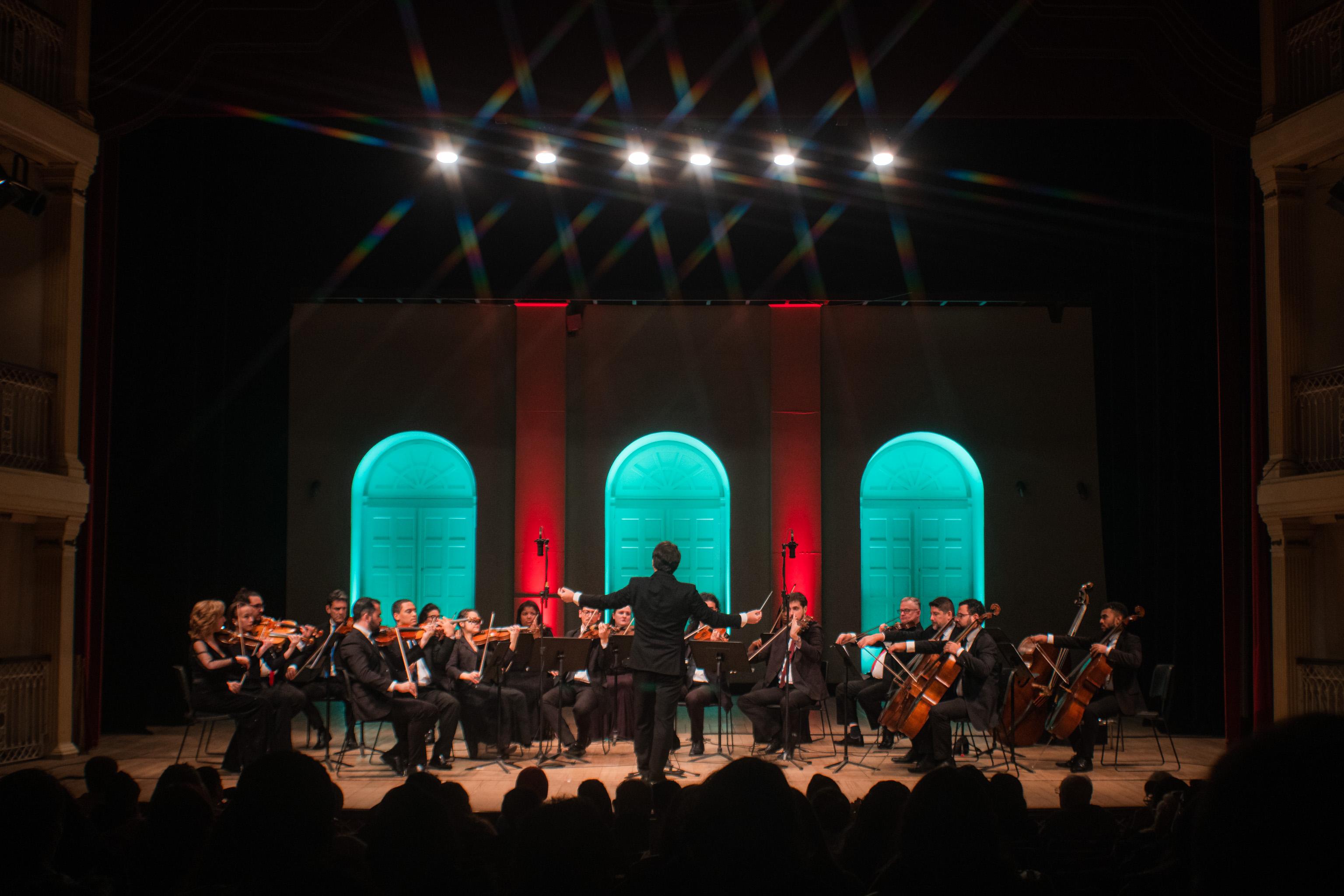 A Orquestra Theatro S&atilde;o Pedro se apresenta nesta quarta-feira na Pra&ccedil;a da Alf&acirc;ndega