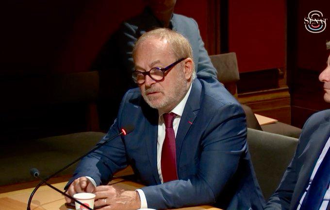 Investiga&ccedil;&atilde;o n&atilde;o requer a suspens&atilde;o da imunidade parlamentar do senador, diz MP Franc&ecirc;s