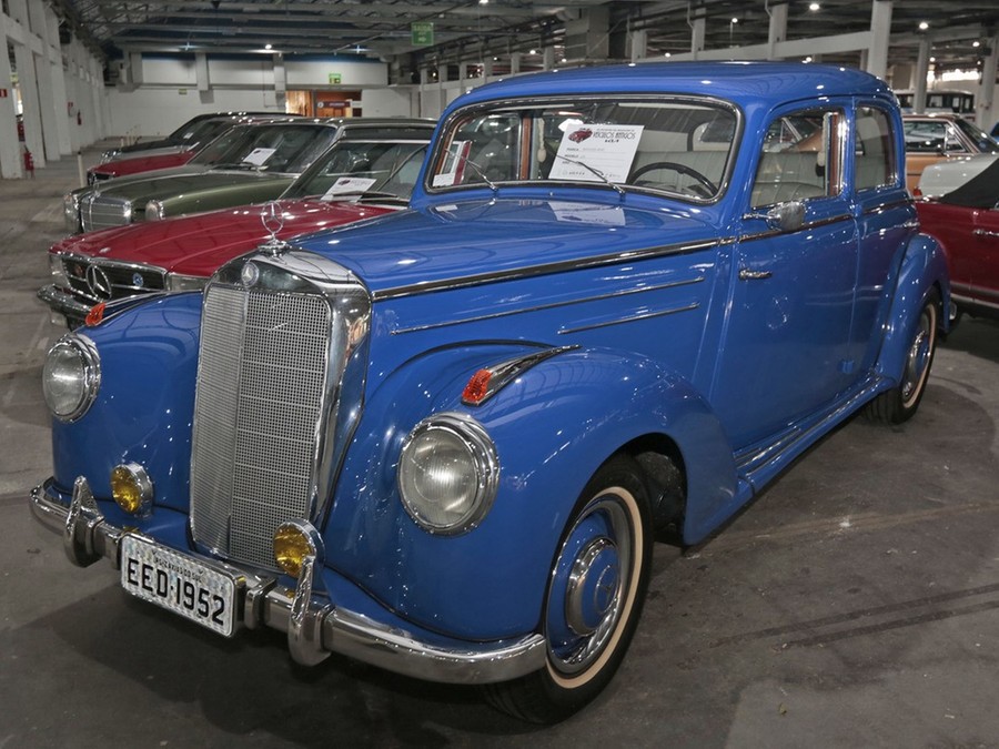 Serão cerca de 800 clássicos em exibição Serão cerca de 800 clássicos em exibição